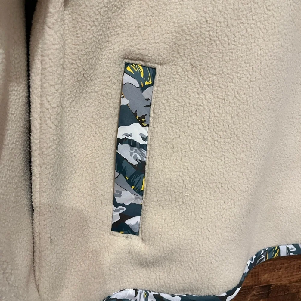 The north‎ face women's liberty cragmont 1/4 zip fleece white & floral jacket XS